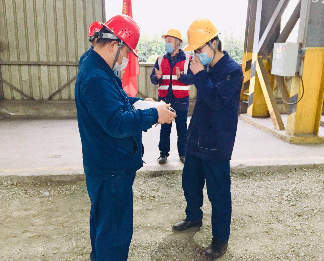 物流中心:倡導廉潔過節   清風迎新春 物流中心:倡導廉潔過節   清風迎新春