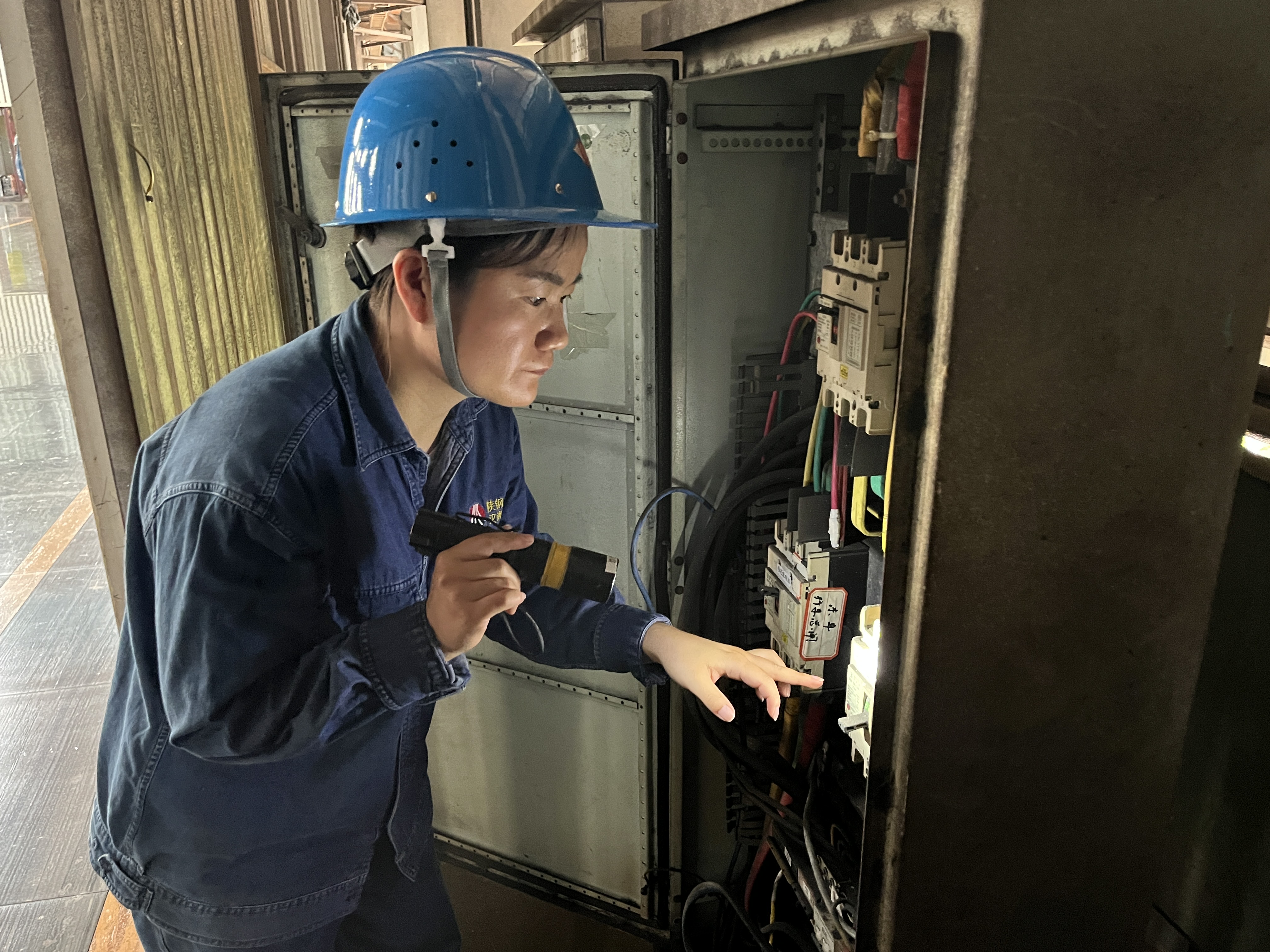 飛舞的空姐——藏在時光中的努力,總會悄然綻放 飛舞的空姐——藏在時光中的努力,總會悄然綻放