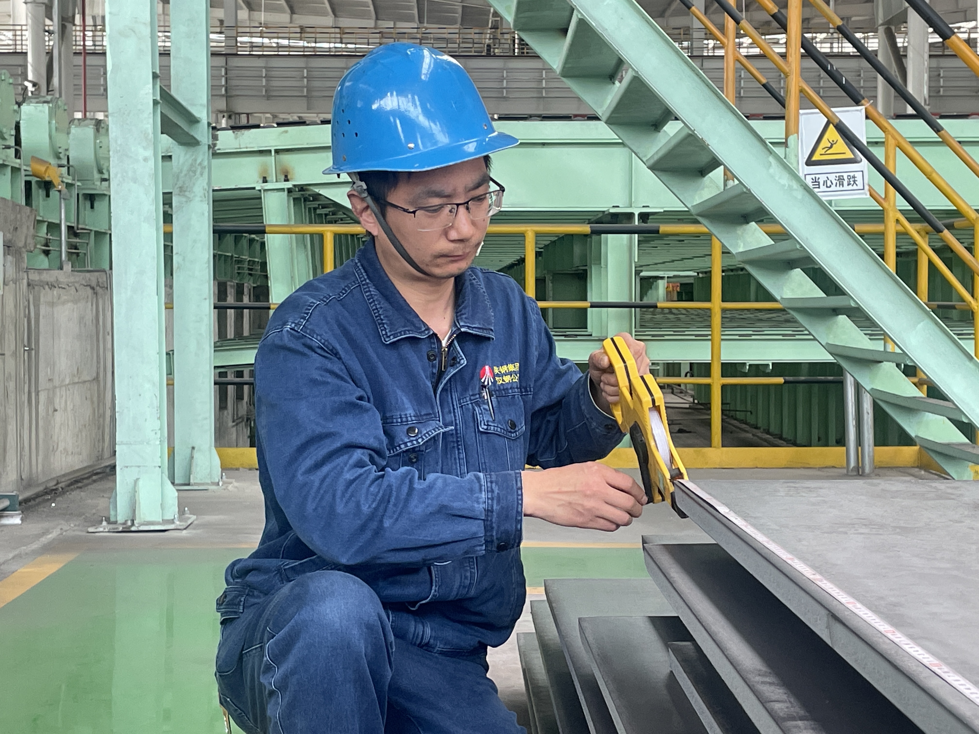 關注!板材發運背后的“堅韌”“創新”“認真” 關注!板材發運背后的“堅韌”“創新”“認真”