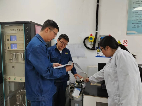 調配“消暑套餐” 確保職工安全度夏 調配“消暑套餐” 確保職工安全度夏