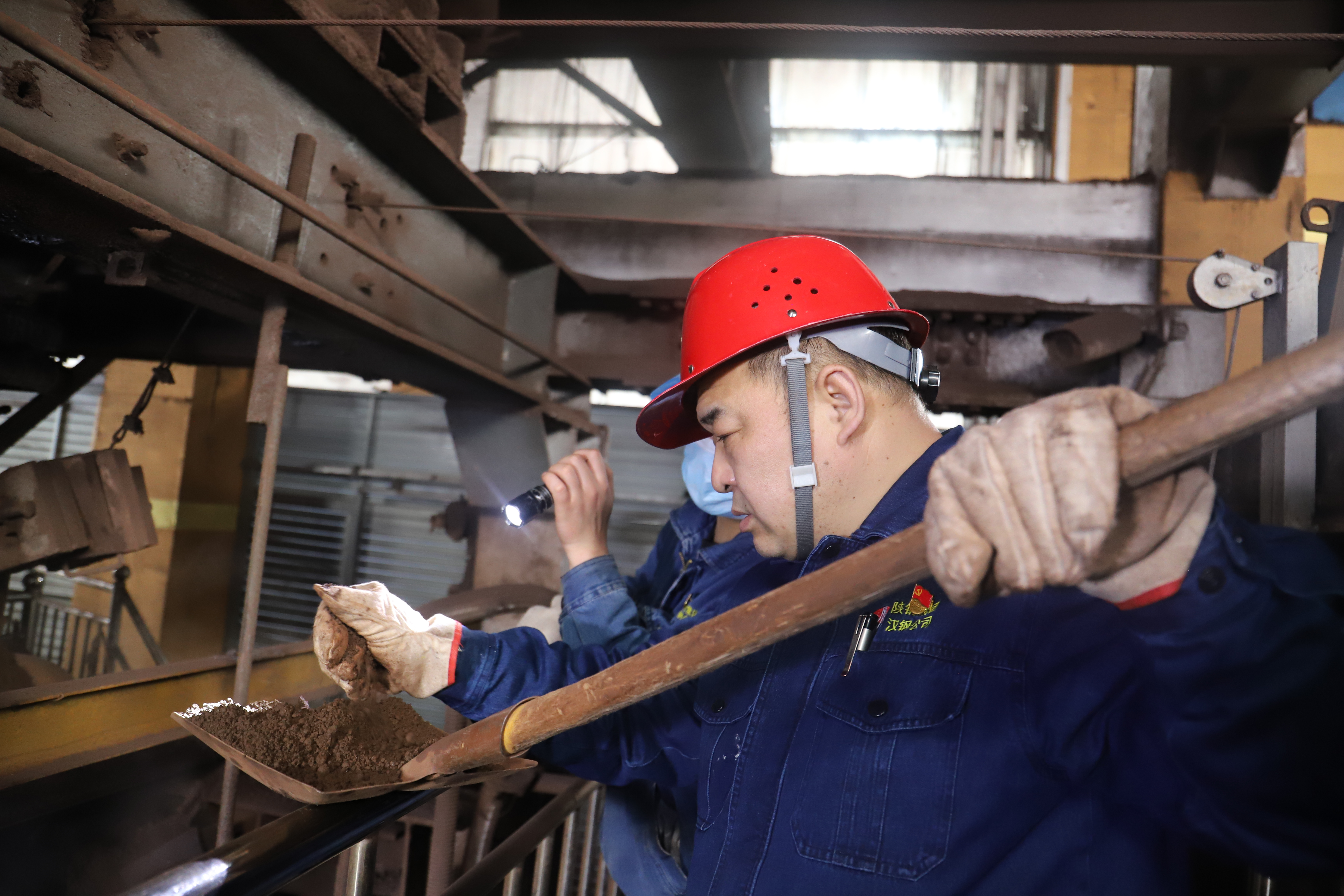 以“三型”黨支部建設 架起服務基層“連心橋”