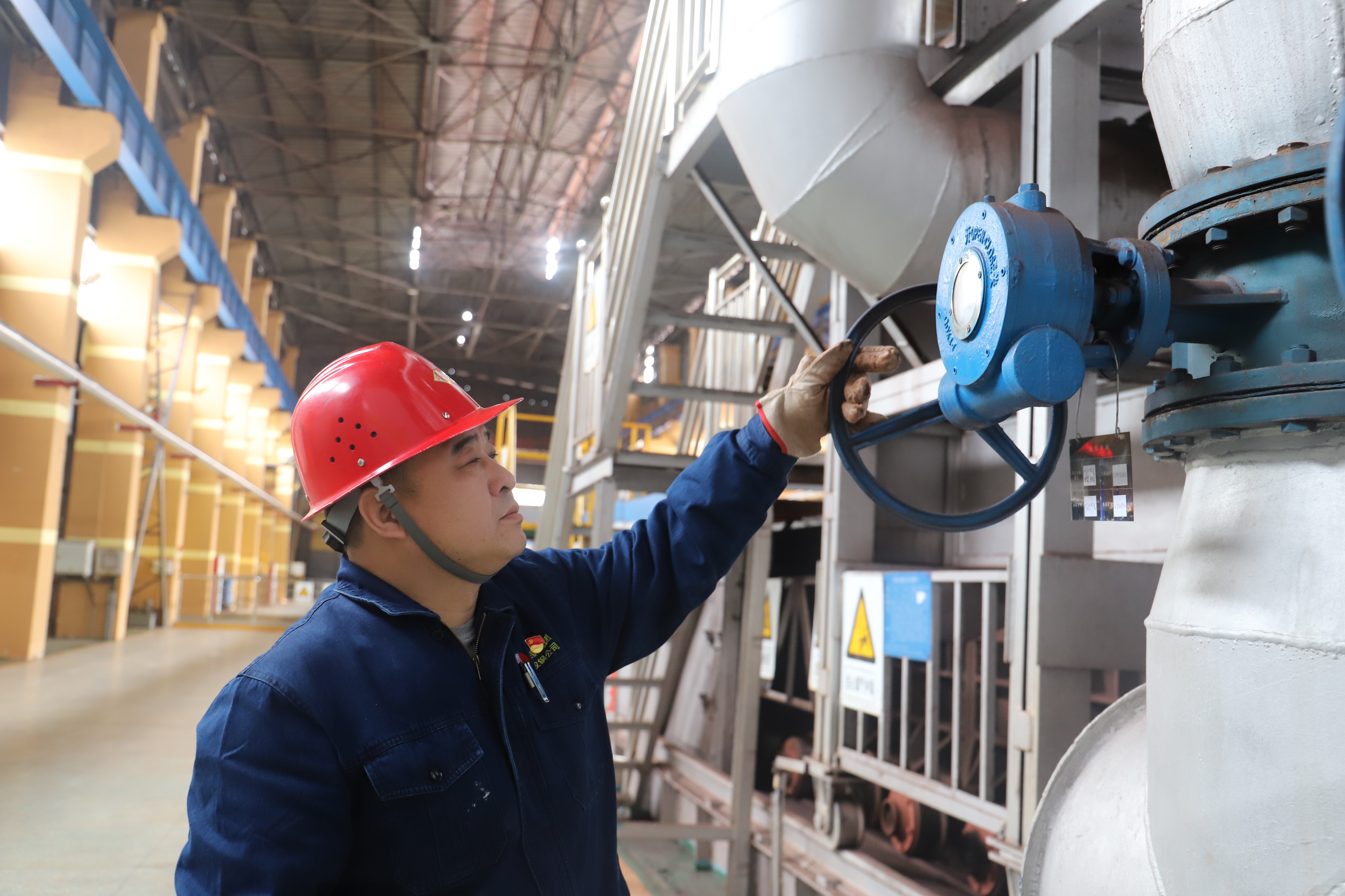 “三個緊扣”答好“鏈上黨建”新考題 “三個緊扣”答好“鏈上黨建”新考題