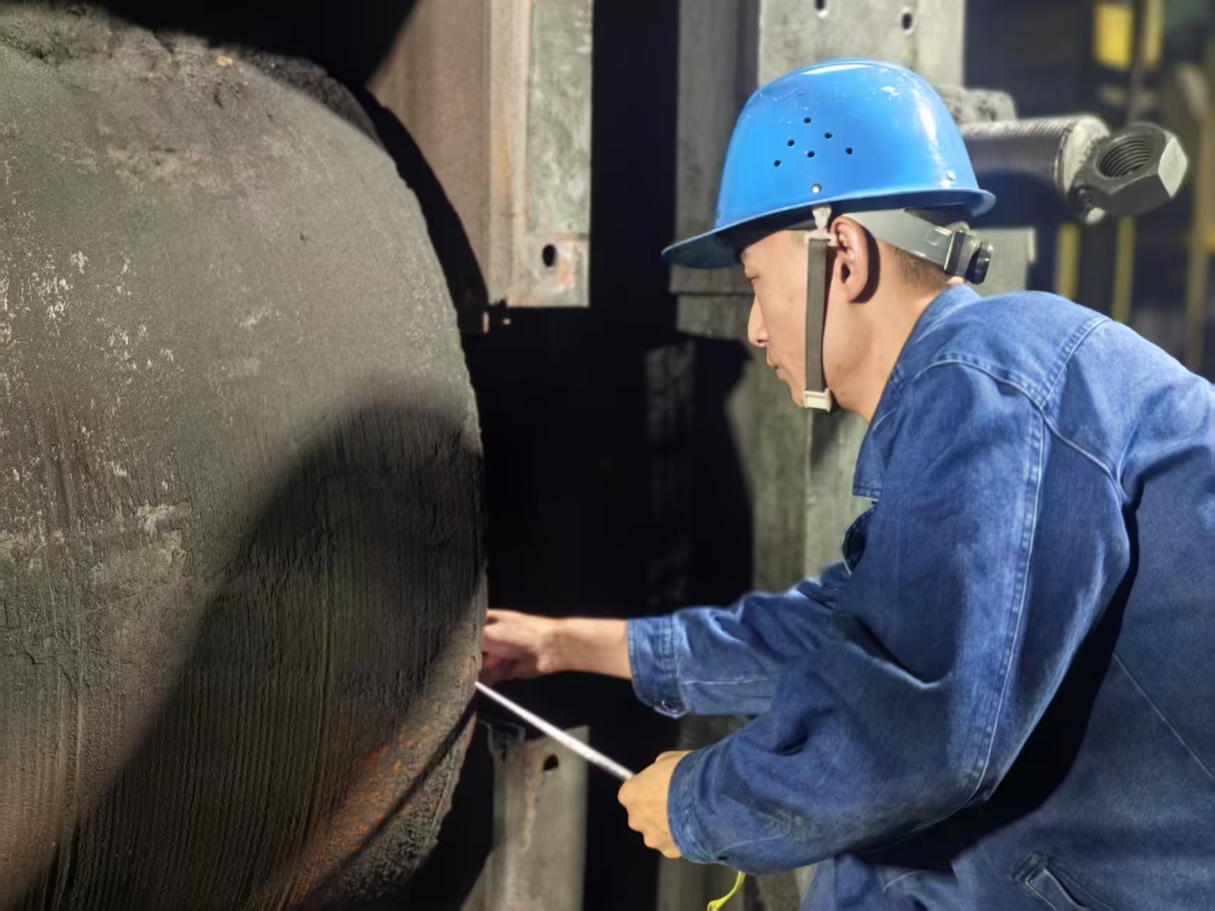 設備“煥新”解頑疾！他們憑自主改造交出降本增效亮眼答卷