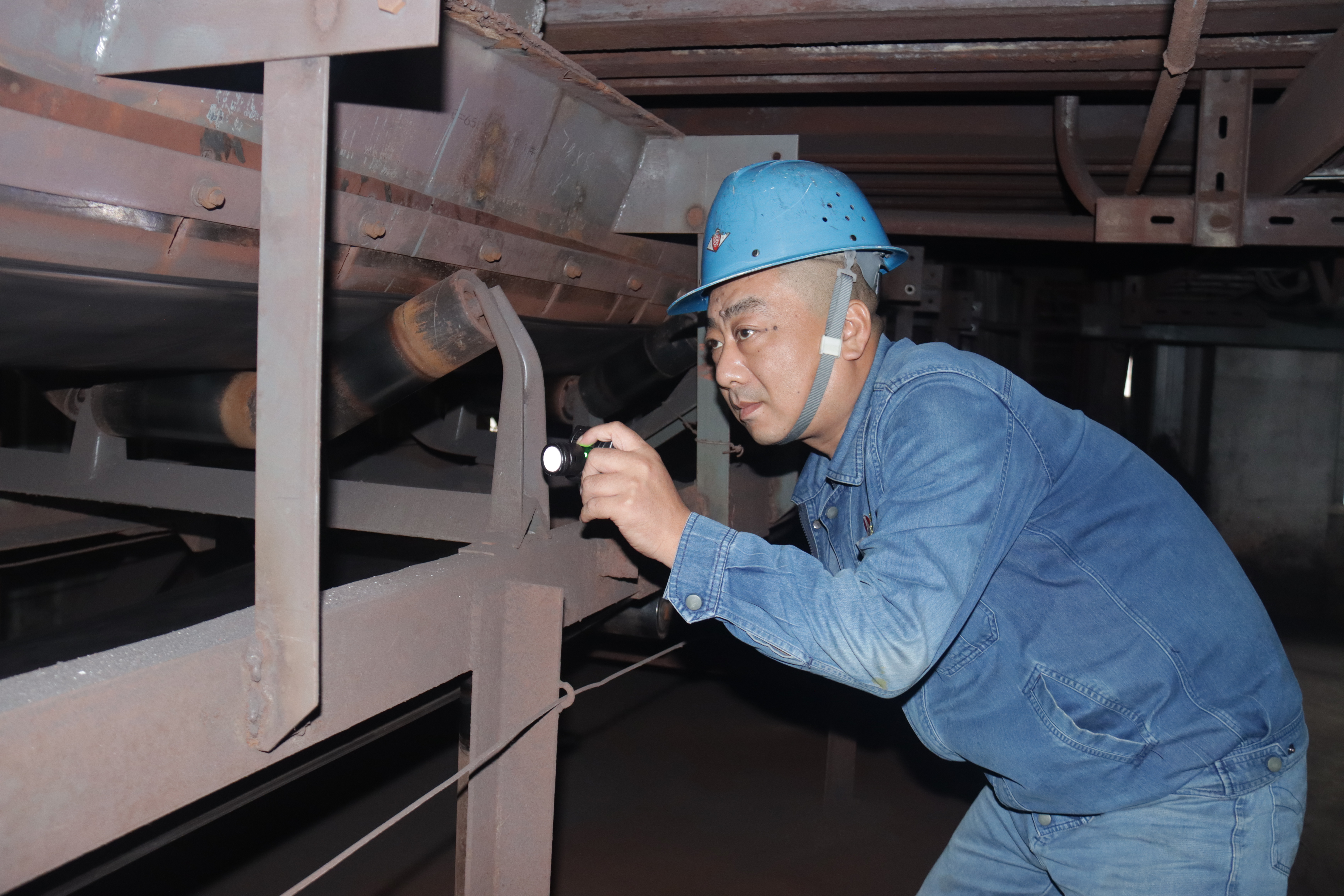 沒有稻谷香，卻有鐵水涌！這里“秋收”正當時